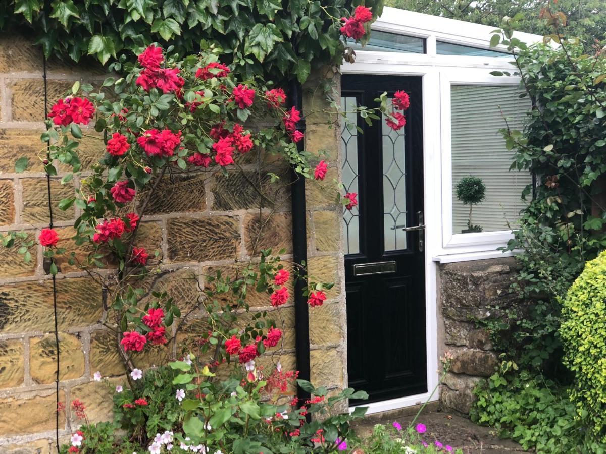 Scalby Grove Cottage Скарбъро Екстериор снимка