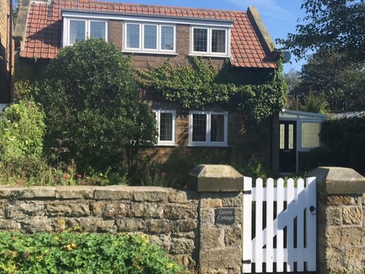 Scalby Grove Cottage Скарбъро Екстериор снимка